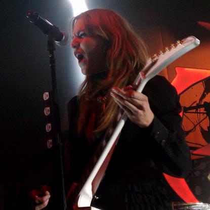 Halestorm live at Mass Chaos 2012 (Photo credit: Michael Cimaomo) Halestorm live at Mass Chaos 2012 (Photo credit: Michael Cimaomo)